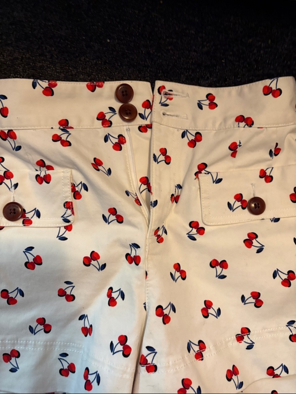 Kate spade Women’s Cream Cherry Print Shorts - Picture 7 of 7